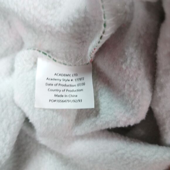 Magellan Outdoors Dog Shirt S/M Fleece Red Green Christmas Market NWT Pet Outfit - Picture 14 of 14